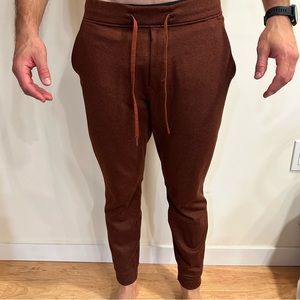Lululemon Men’s XL Joggers